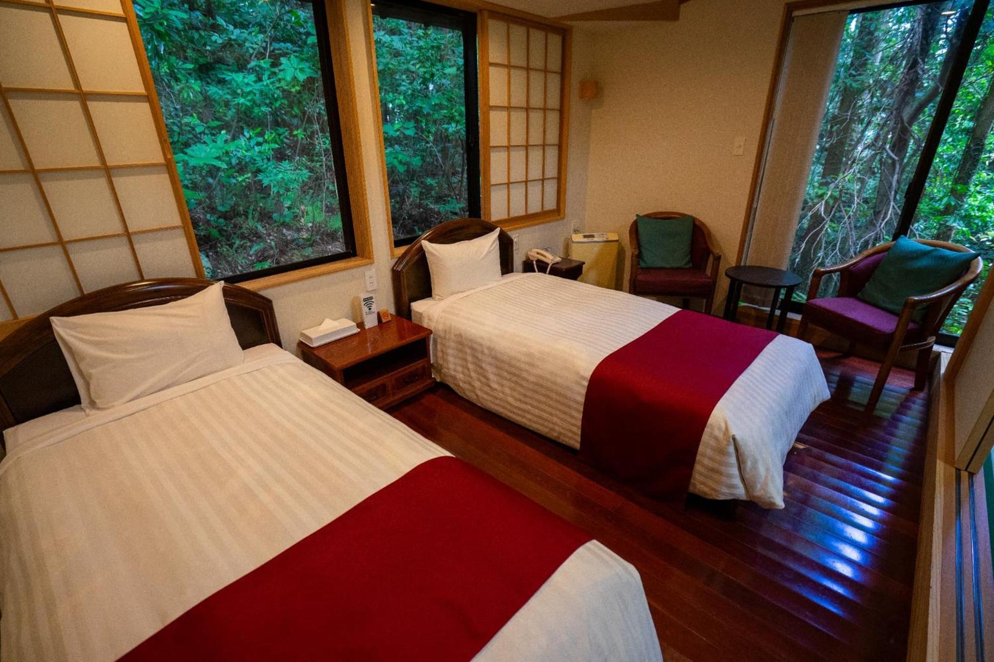 Jomon No Yado Manten Yakushima  Exteriör bild